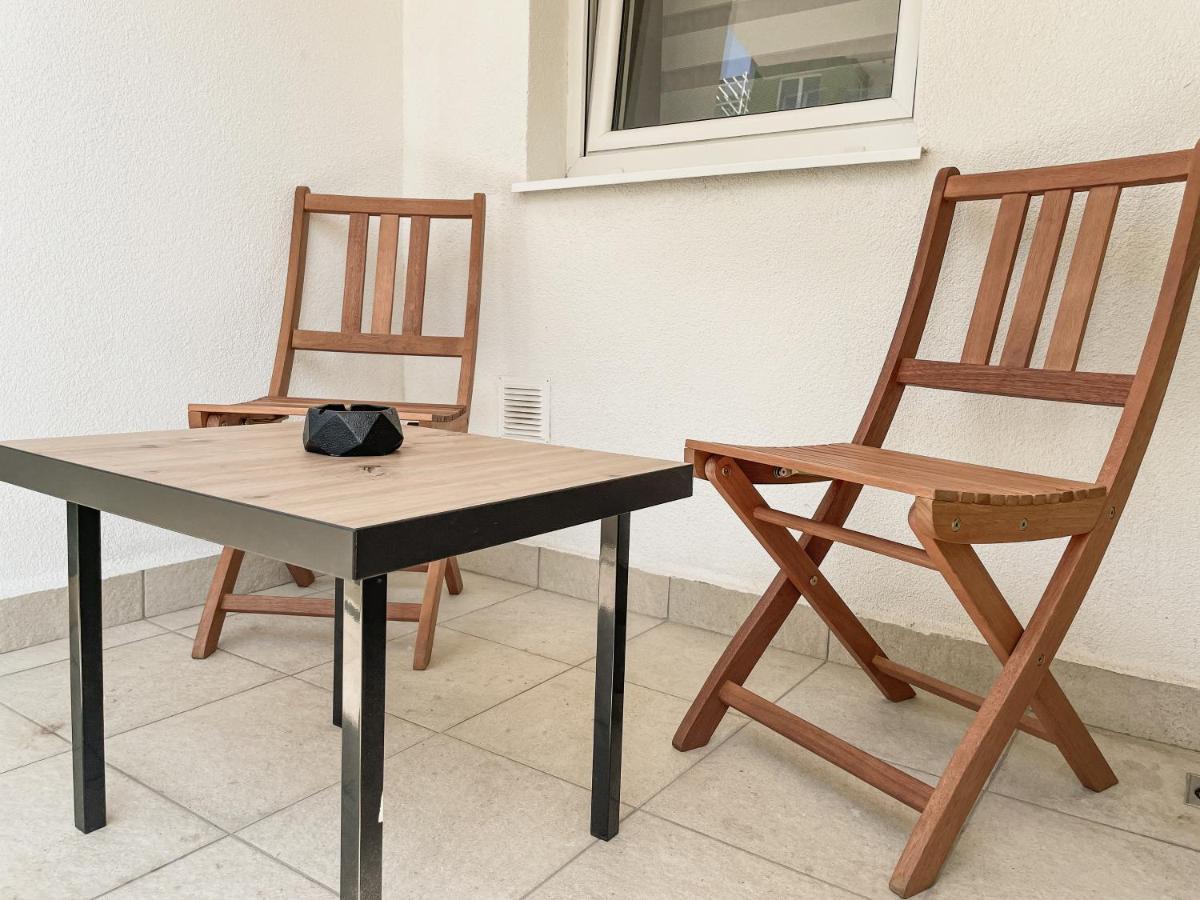 Mountain View Maria Apartment Brasov Ngoại thất bức ảnh