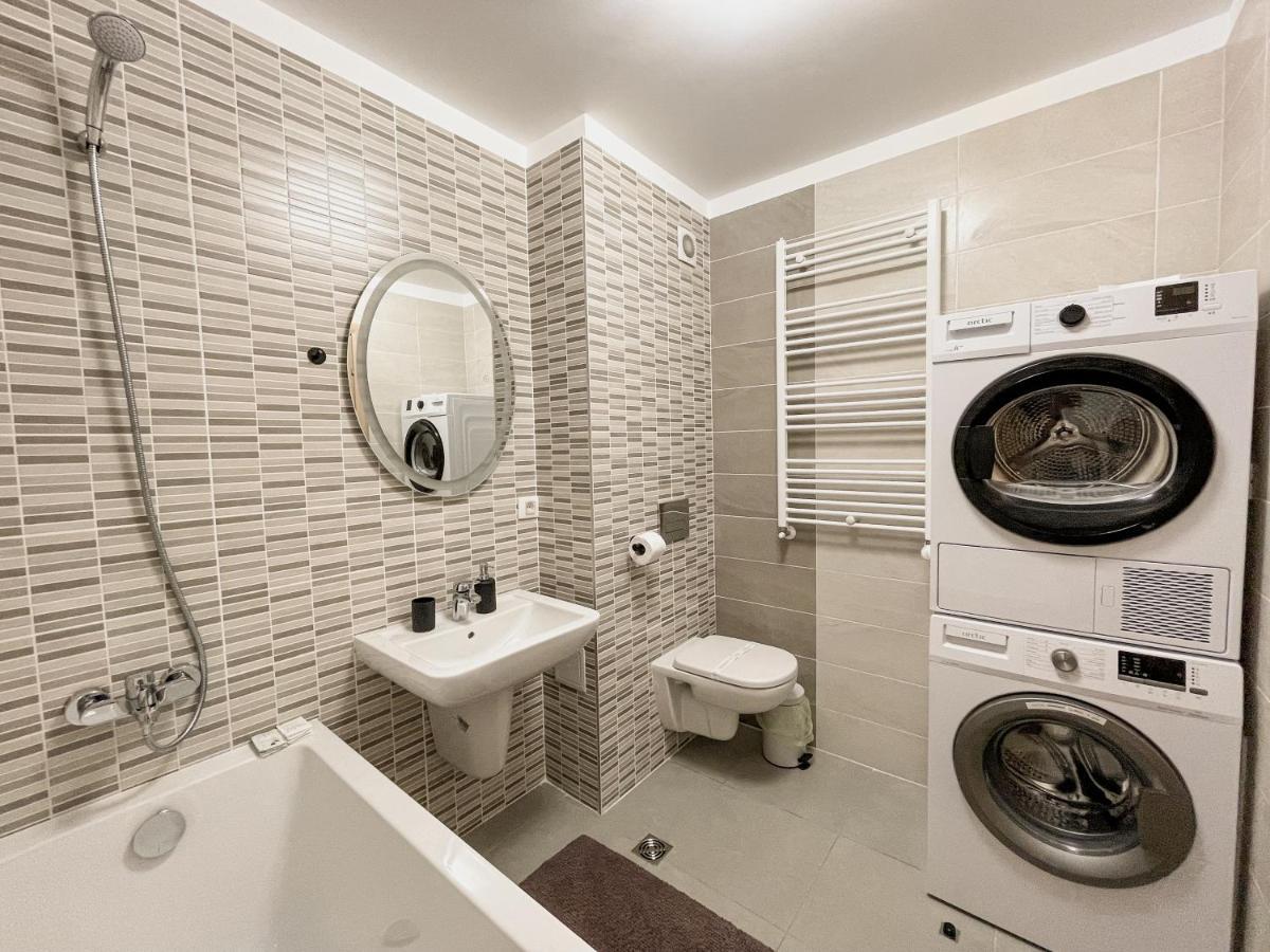 Mountain View Maria Apartment Brasov Ngoại thất bức ảnh